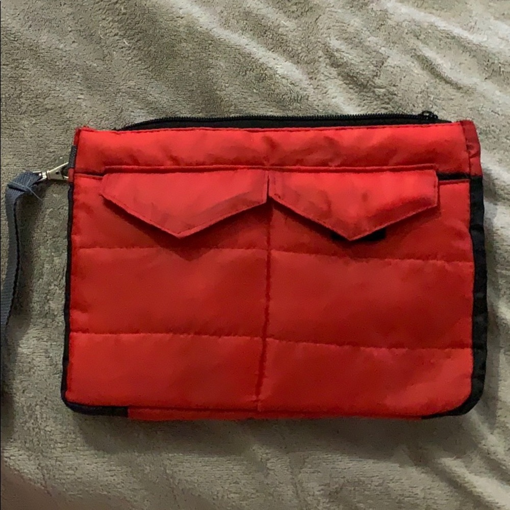 ⭐️ 10-4-$10- Multi-pocket Pouch